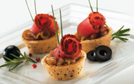HUG Mini-Snack-Tartelettes „Rosmarin/Olive“ mit Thunfisch