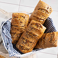 Handbrot-Sauerrahm-Speck