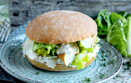 Caesar’s Salad-Chicken-Burger