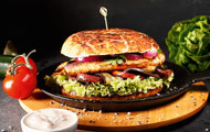 OMG Burger mit Grillgemüse & Hähnchensteaks