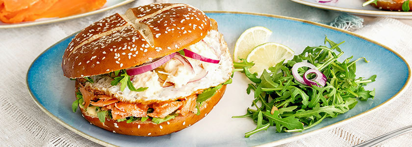Pulled Lachs-Burger