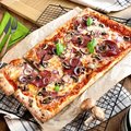 GN-Blechpizza Basisboden mit Käse - 2