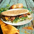 Panini mit Sesam, ungeschnitten