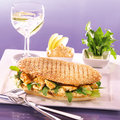 Panini mit Sesam, geschnitten