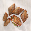 Körner-Farmerbrötchen