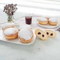 SG-Berliner mit Himbeer-Johannisbeerfüllung, 65 g - 1