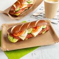 Brezel Sandwich, geschnitten