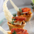 HUG Mini-Snack-Tartelettes "Tomate/Basilikum"