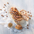 Butter-Nusszopf